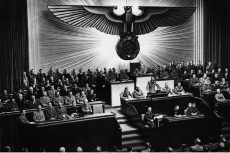 Hitler_discours_reichstag_1939 - les méandres de l'histoire